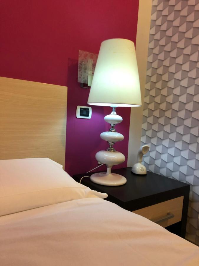 H Rooms Boutique Hotel Νάπολη Εξωτερικό φωτογραφία