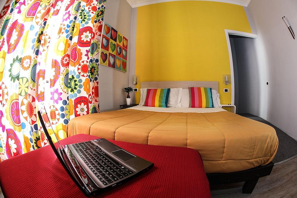 H Rooms Boutique Hotel Νάπολη Εξωτερικό φωτογραφία